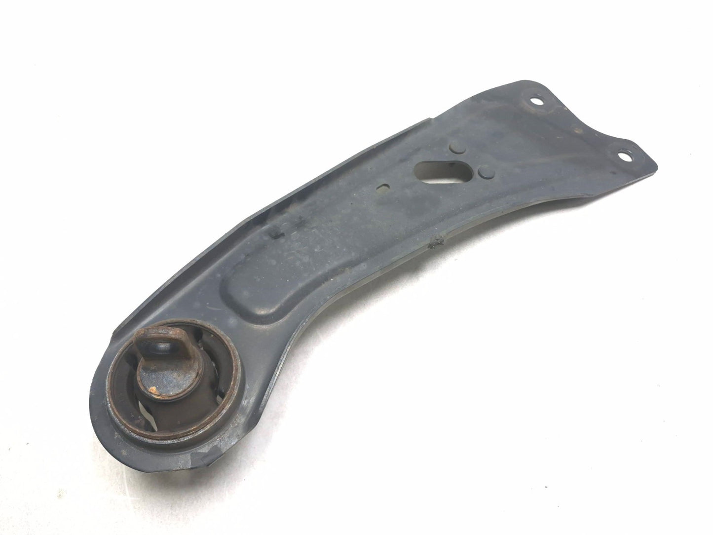 2019 Hyundai Kona Rear Control Arm Right Passenger Side 3 Pcs OEM