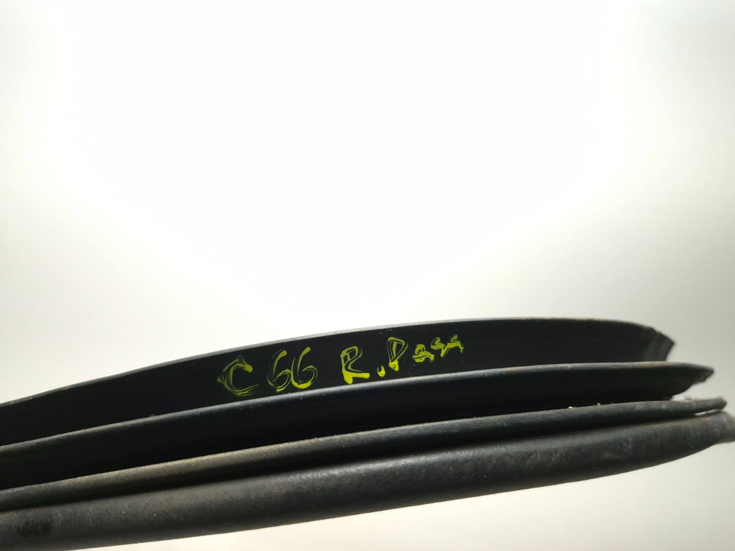 2012 Hyundai Sonata Rear Door Weatherstrip Seal Passenger Side Right 3pcs OEM
