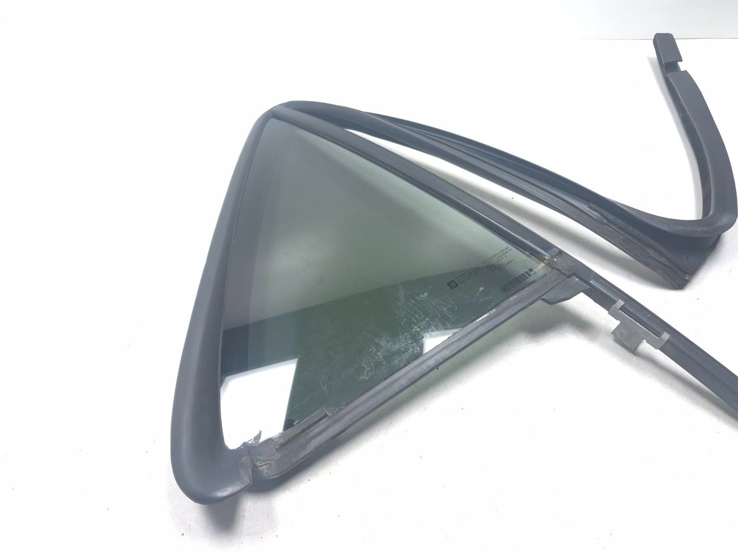 2007 Cadillac SRX Rear Door Vent Window Glass Passenger Side Right OEM