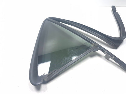 2007 Cadillac SRX Rear Door Vent Window Glass Passenger Side Right OEM