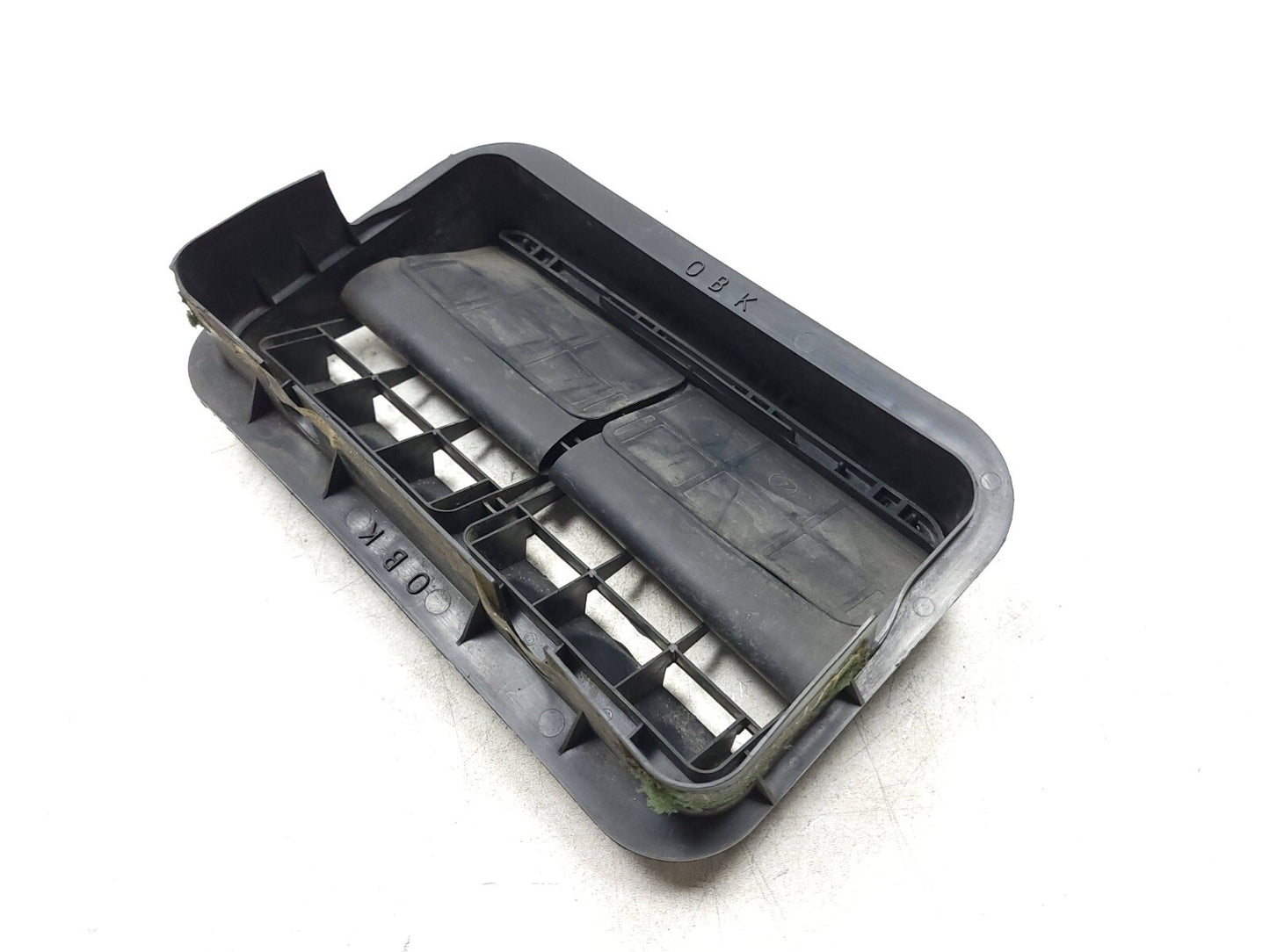 12-15 Subaru Impreza Rear Quarter Pressure Vent Left & Right Pair OEM Sedan