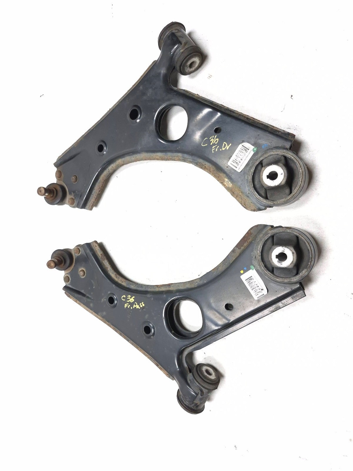 2014 Fiat 500l Front Lower Control Arm Left & Right OEM