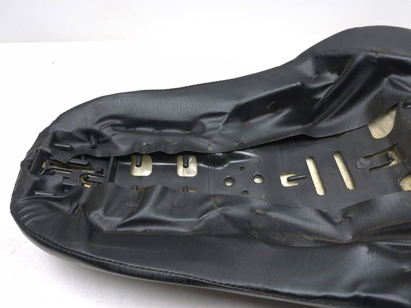 2009 Harley-davidson Sportster Xl883l Seat OEM