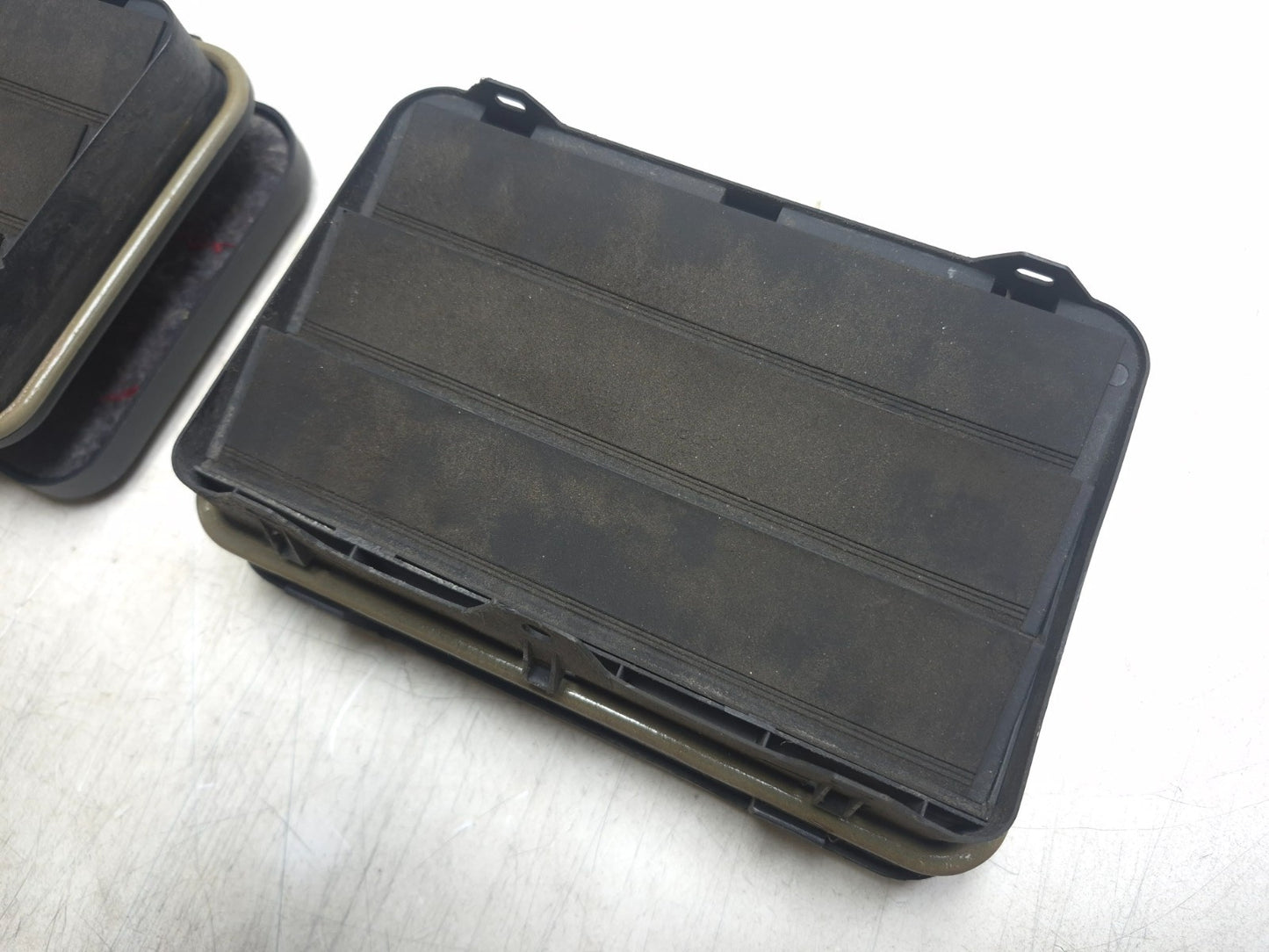 2008 BMW BMW X6 E71 Rear Quarter Panel Air Pressure Vent Left & Right  OEM
