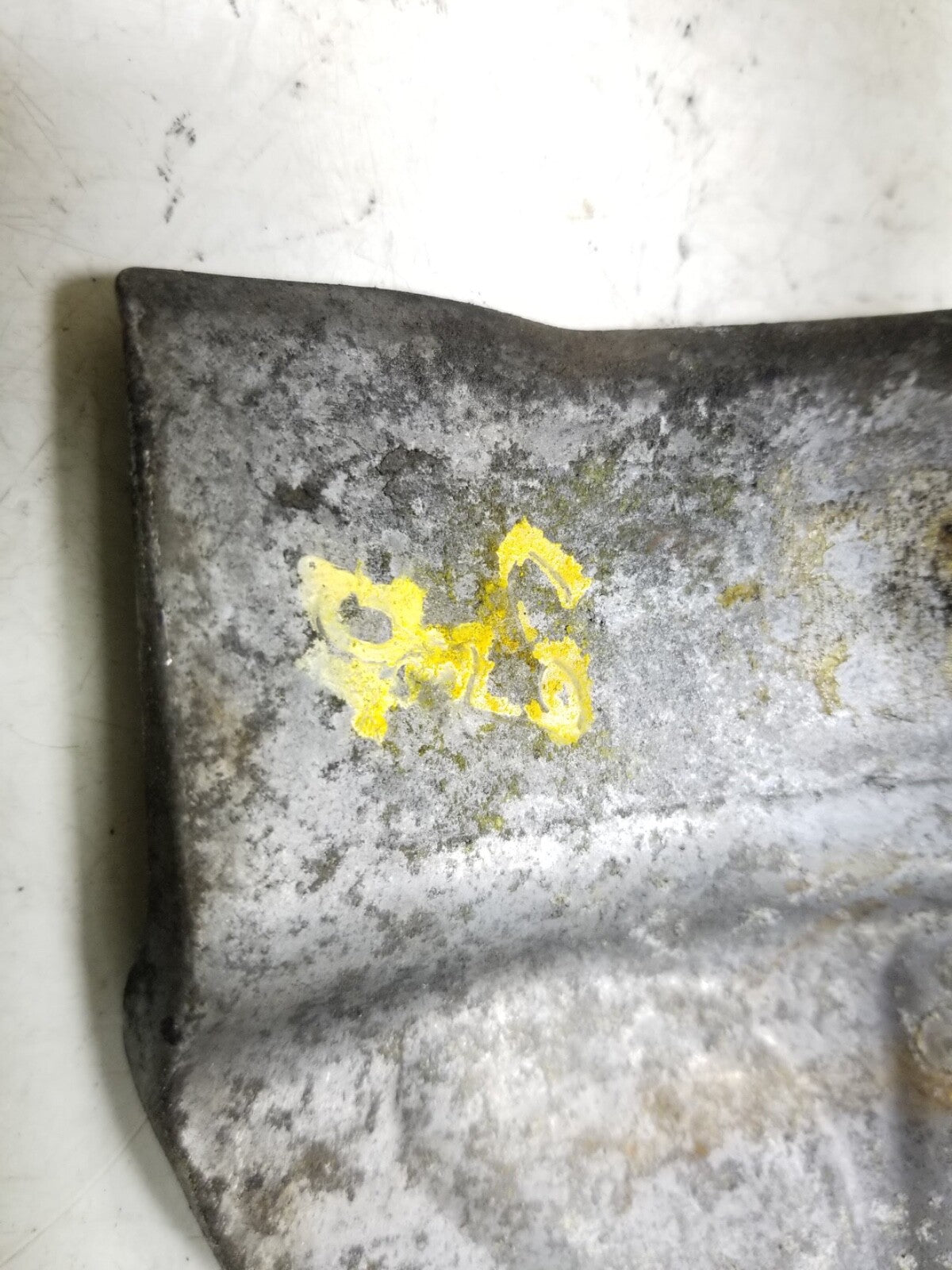 2009 - 2018 Audi Q5 Axle Shaft Splash Shield Cover OEM