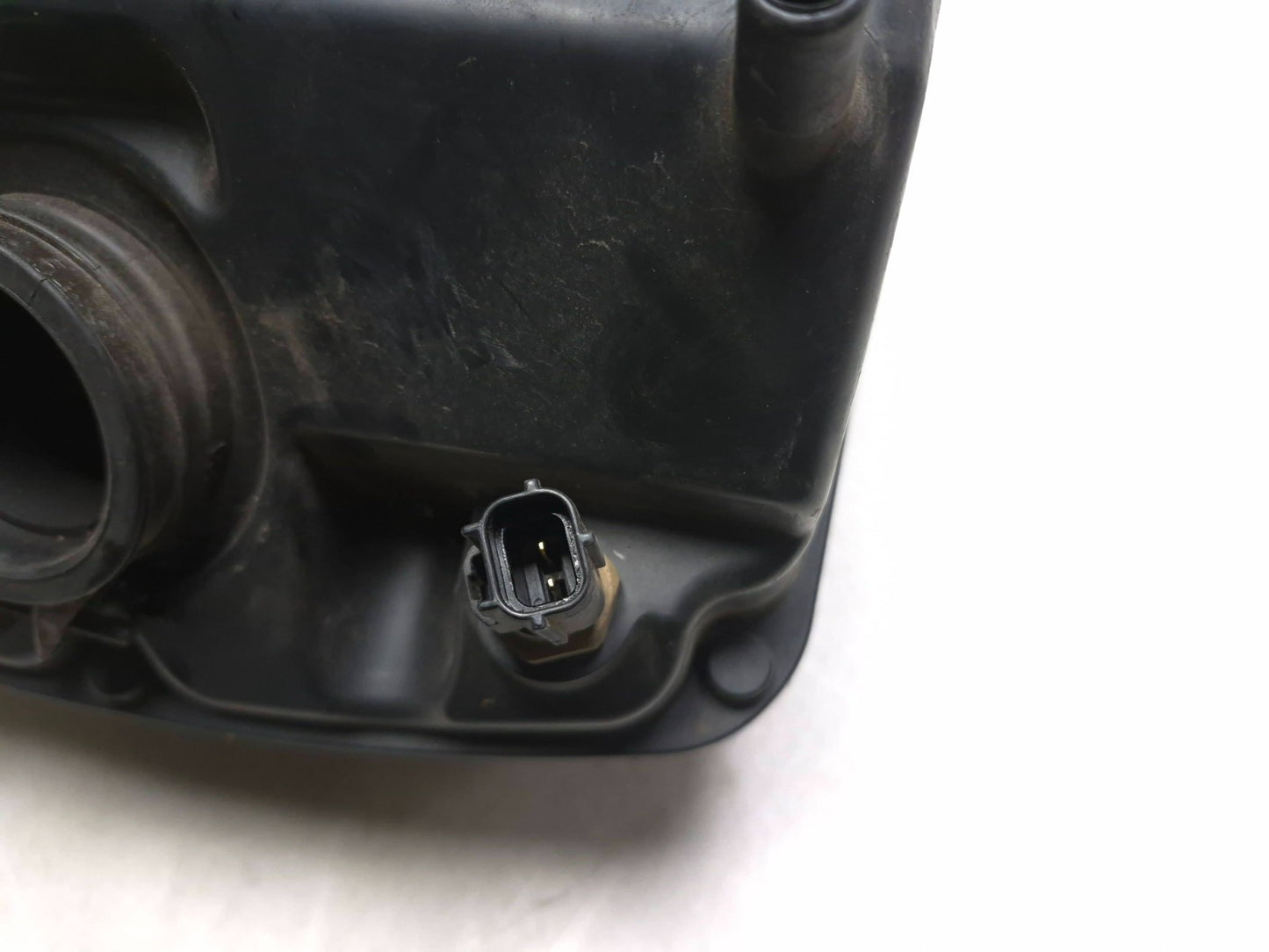 2003 Suzuki Sv650 Air Box Cleaner Filter Housing OEM