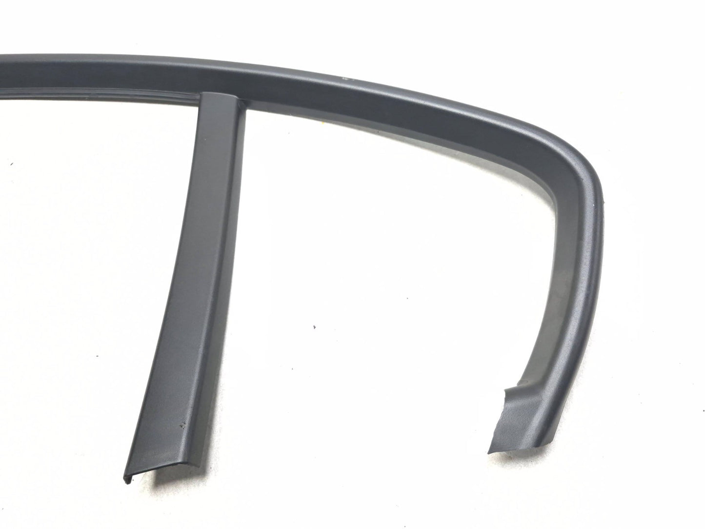2005 BMW 325i Door Window Frame Trim 4pcs OEM