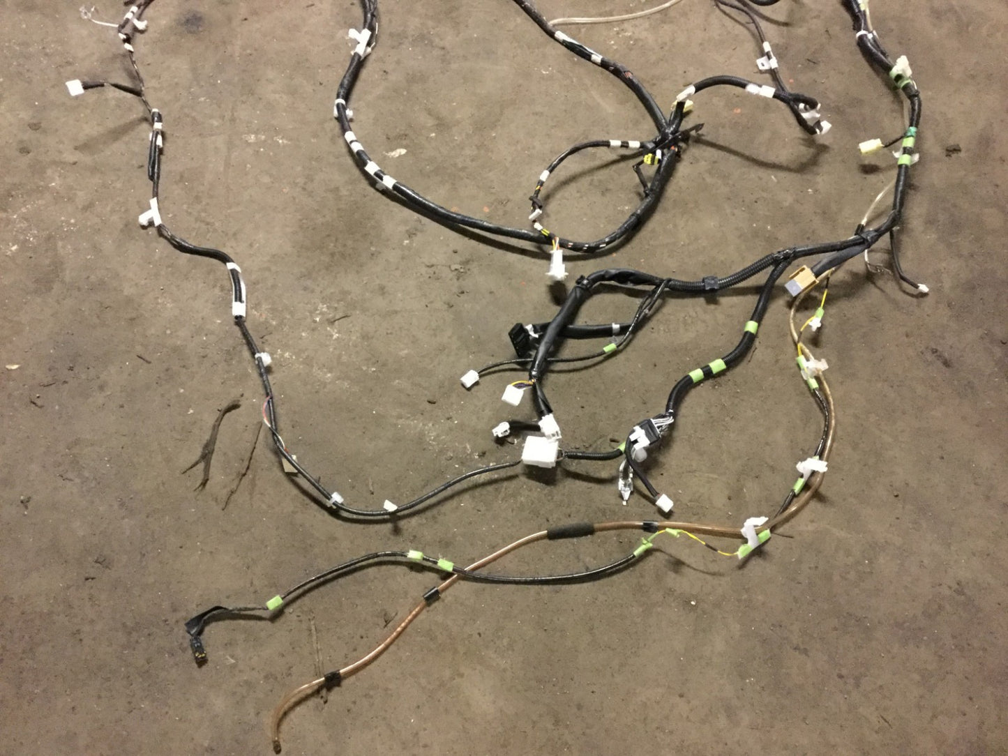 2009 Toyota Prius Interior Floor Wire Wiring Harness 82161-47330 OEM