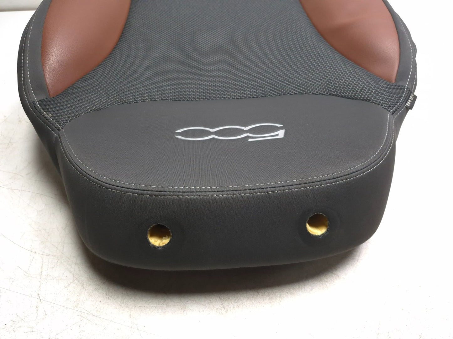 2014 Fiat 500l Front Passenger Seat Upper Cushion OEM