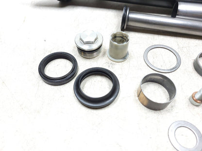 15 - 18 Yamaha Yzf-r3 Front Right Fork Case Tube Lower OEM