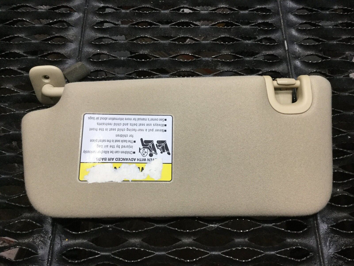 05 06 07 08 Audi A4 B7 Sun Visor Sunvisor Right Passenger Side OEM