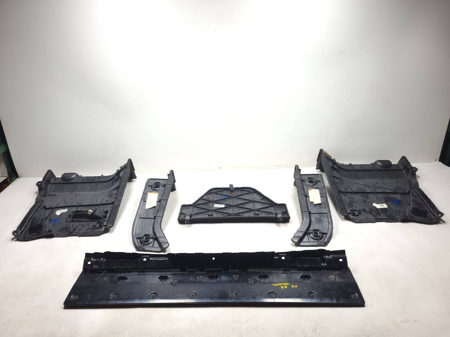 2007 Range Rover Rear Trunk Carpet Cargo Panel Trim 6 Pcs OEM
