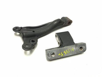 2016 Harley Davidson Dyna Fxdbp Rear Muffler Bracket & Engine Support Pair OEM
