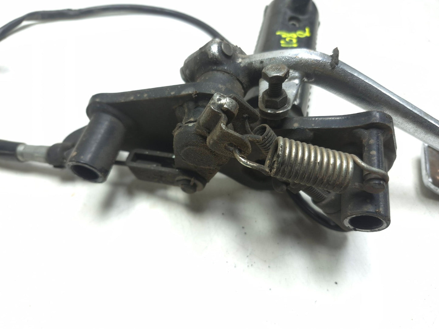 1991 Kawasaki Vulcan 500 En500 Front Right Footrest W/ Brake Pedal Assy OEM