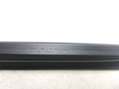 2016 Dodge Durango Front Door Window Belt Seal Driver Side Left OEM