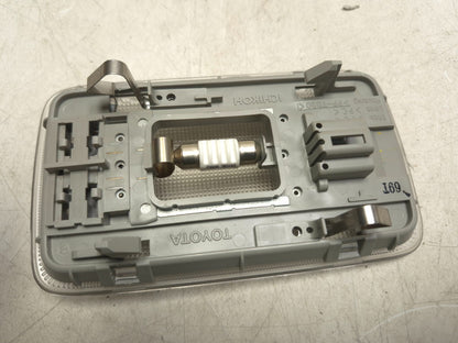 2007 Toyota Corolla Rear Overhead Dome Light Lamp OEM