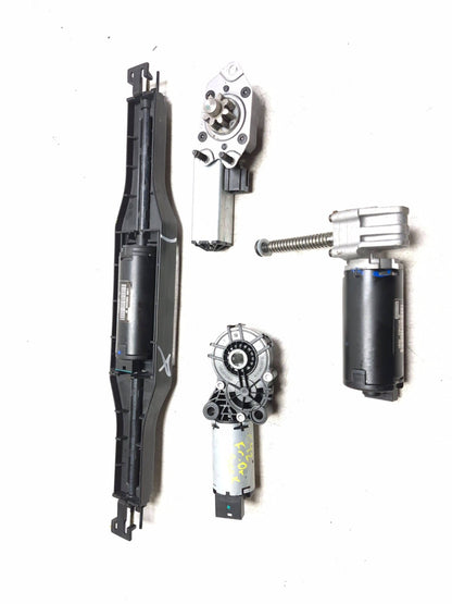 2024 Alfa Romeo Stelvio Seat Adjustment Motor Front Driver Side Left OEM