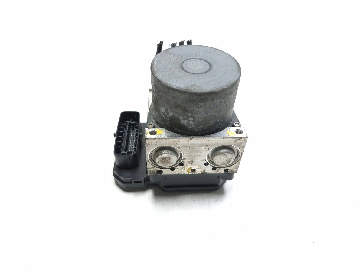 2017 Toyota Highlander ABS Anti Lock Brake Pump OEM