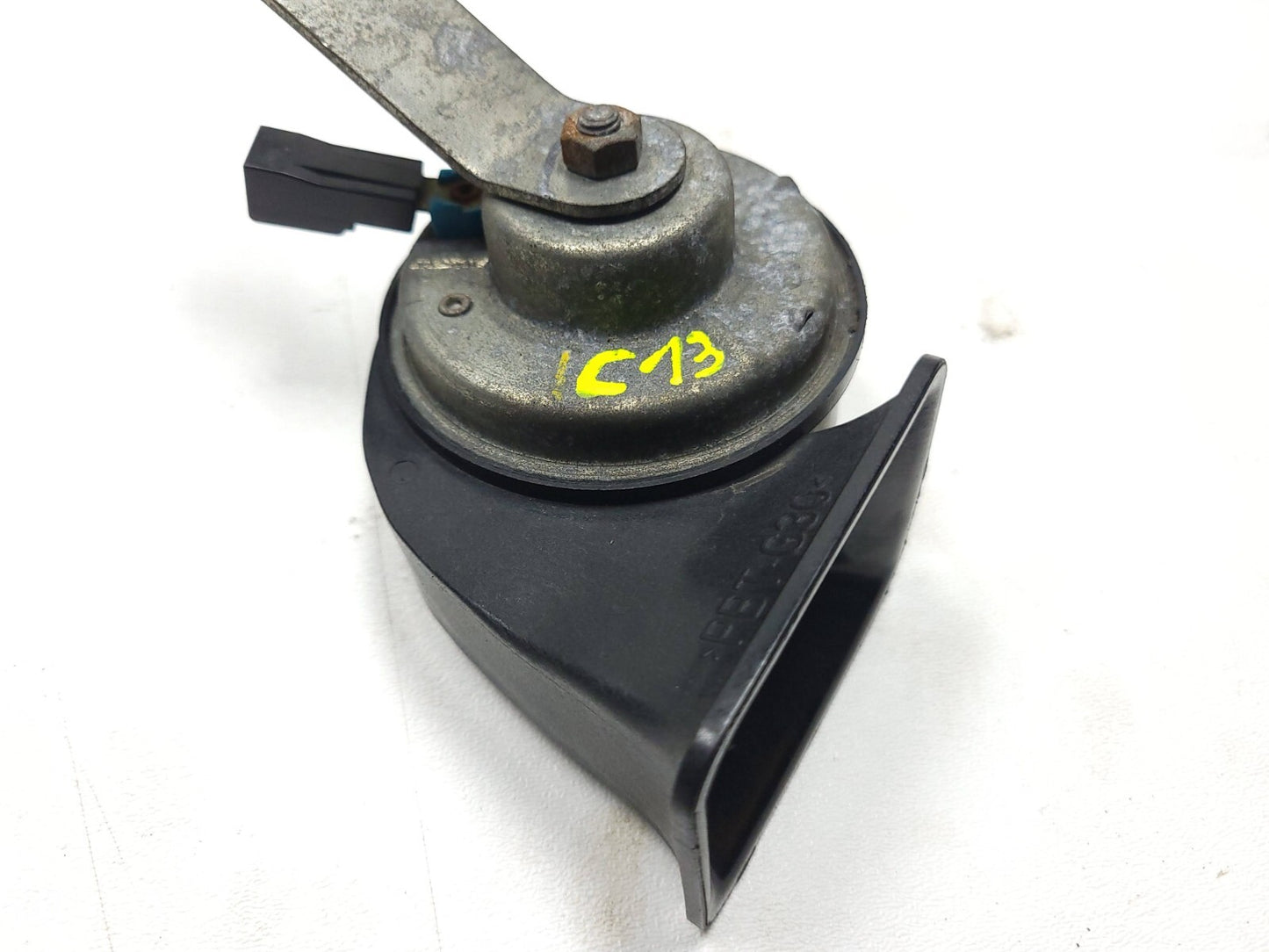 2007 - 2015 Mazda Cx-9 Horn Signal Low Tone & Hi Tone OEM