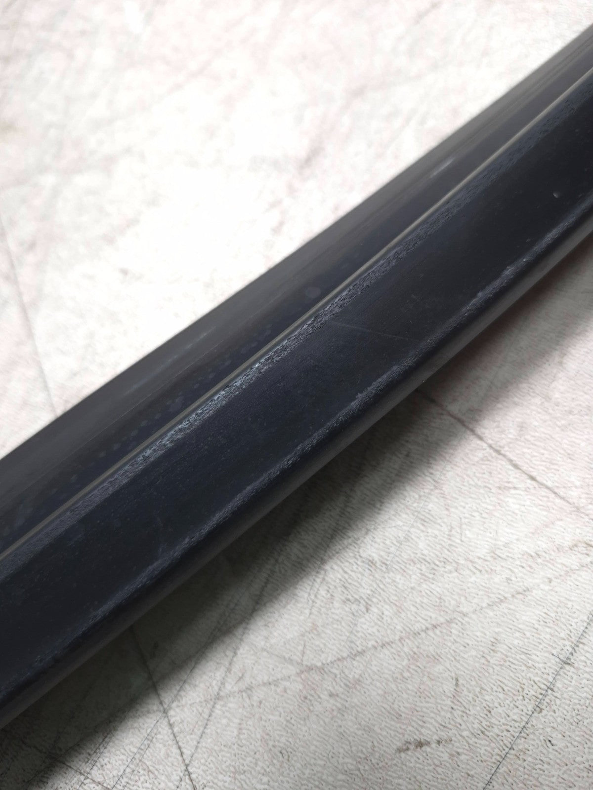 2008 BMW X6 E71 Front Door Window Weatherstrip Seal Driver Side Left  OEM