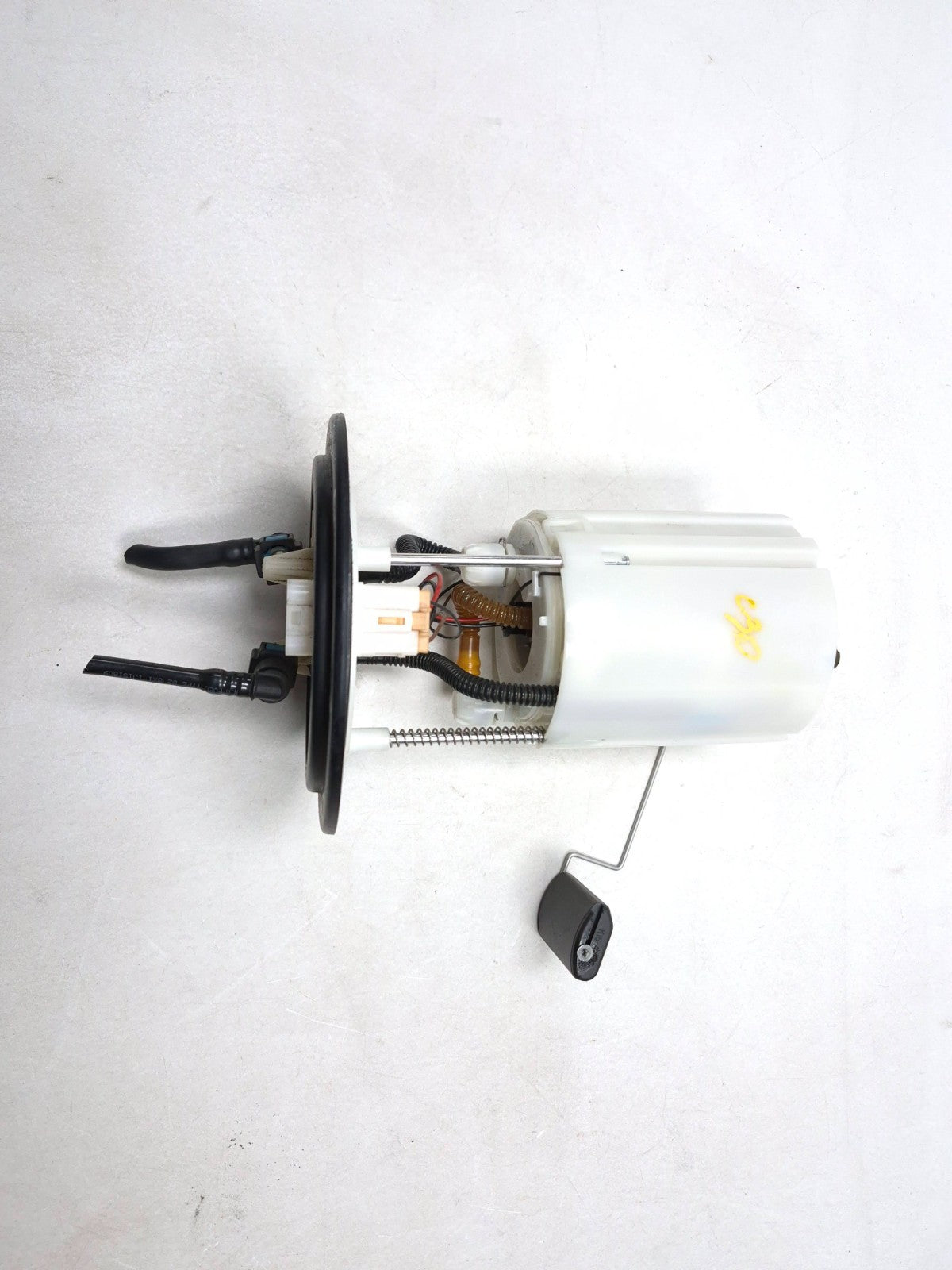 2013 Hyundai Genesis Coupe Fuel Pump Assembly OEM