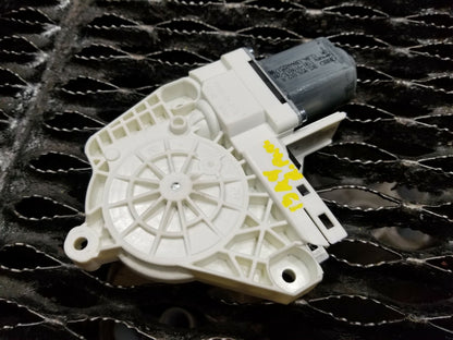 2013 2014 2015 2016 Audi A4 B8 Rear Door Window Motor Passenger Side Right OEM