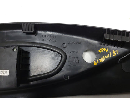 15-18 Chevrolet Impala Front Passenger Seat Side Trim Cover OEM