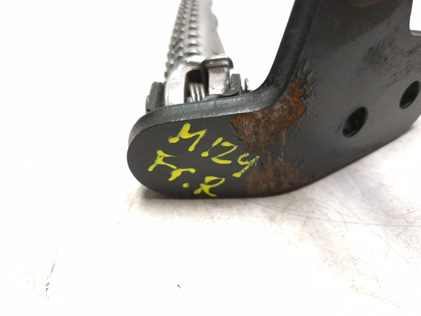 2021 Kawasaki Z125 Pro Br125j Front Right Footrest OEM