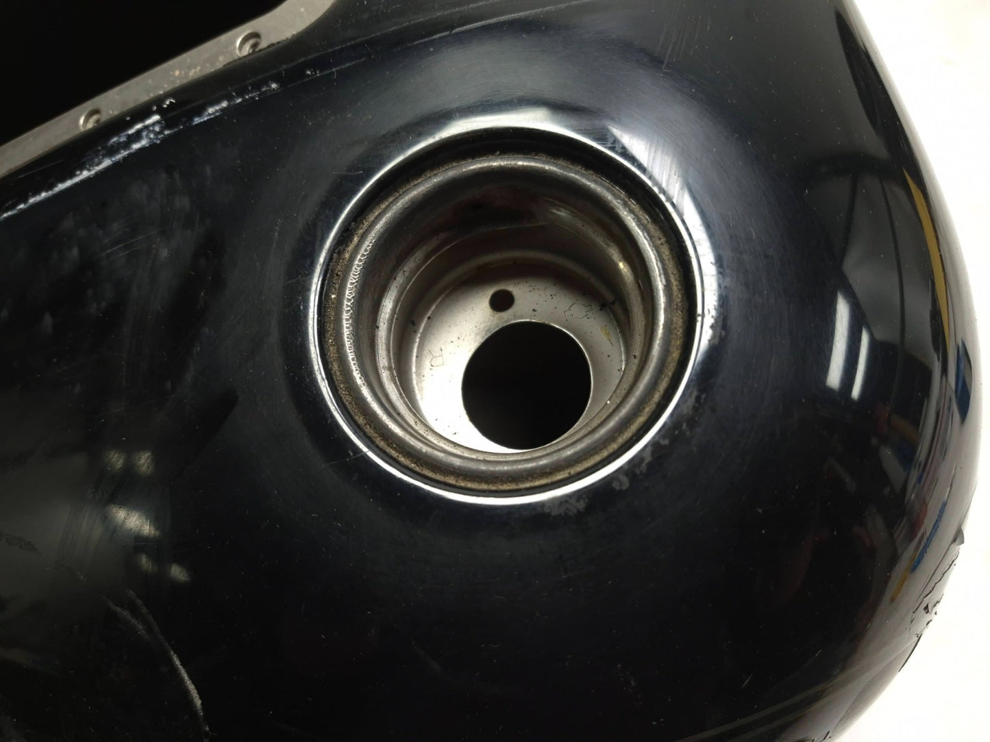 2004 Harley-davidson Softail Flstc Fuel Tank OEM