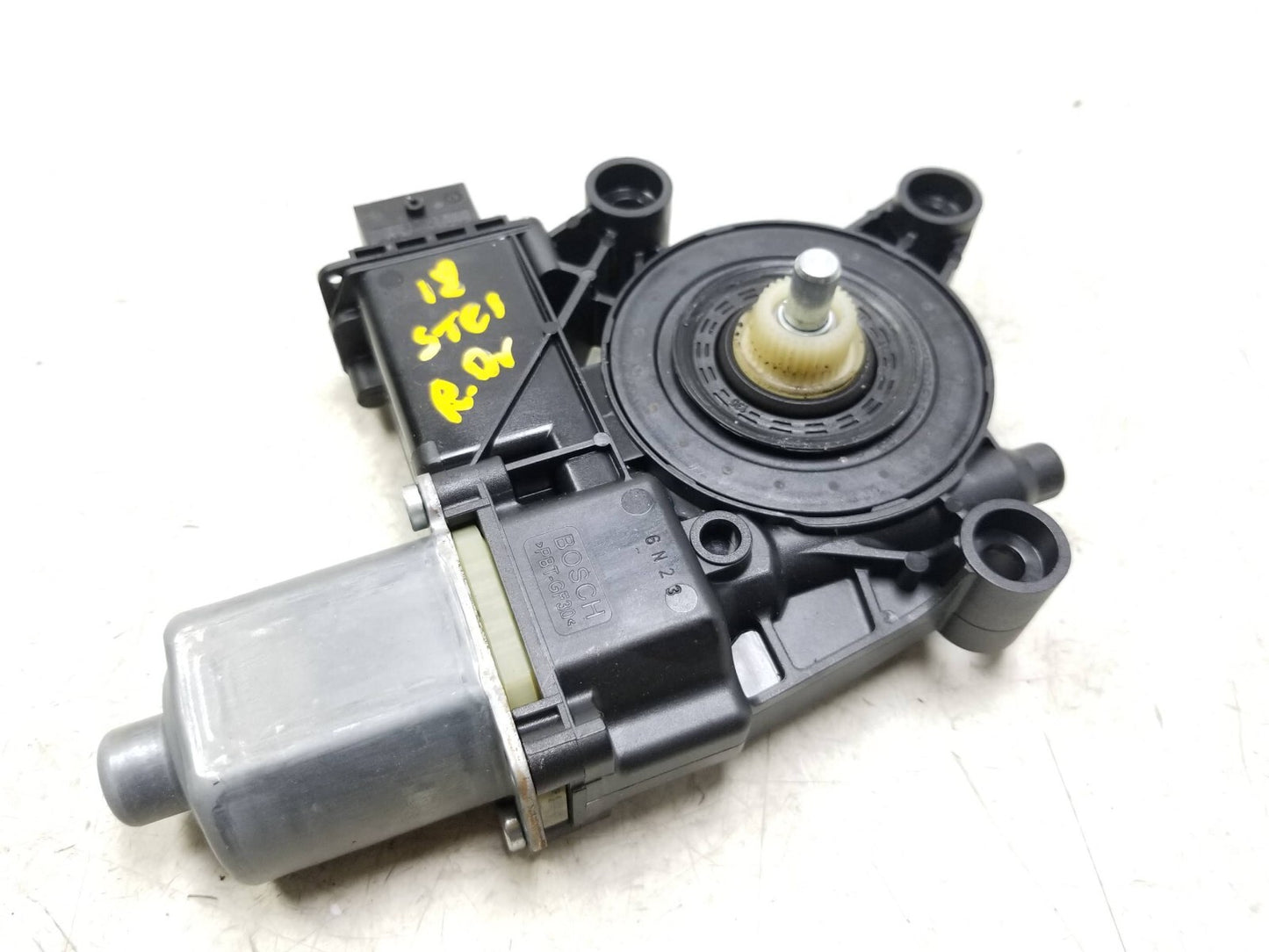 2018 Alfa Romeo Stelvio Power Window Motor Rear Driver Side Left OEM ☑️