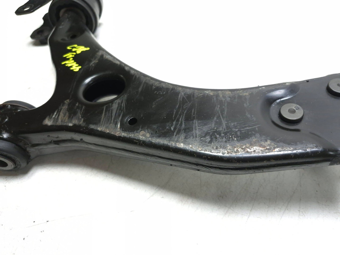 2012 Volvo C30 Front Lower Control Arm Passenger Side Right OEM