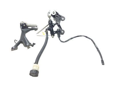 19 - 23 Kawasaki Z400 Er400 Right Side Foot Peg W Rear Brake Master Cylinder OEM