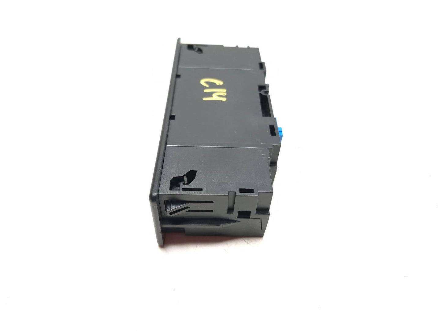 2015 Mercedes-benz C 300 Console Usb Sd Memory Port OEM