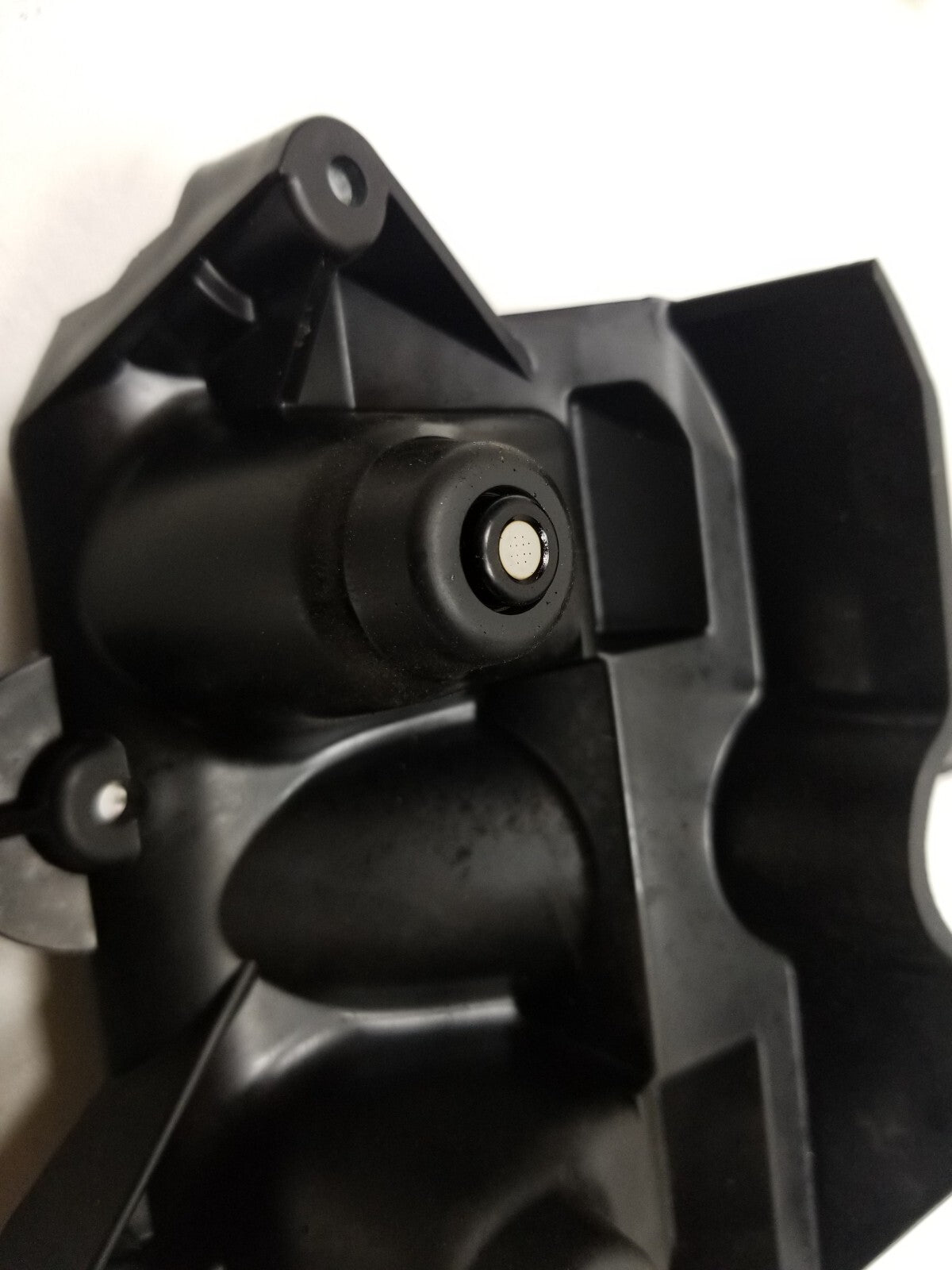 2008 - 2016 2012 Yamaha Yzfr6 R6 Fuel Injector Pipe Inlet Rail OEM