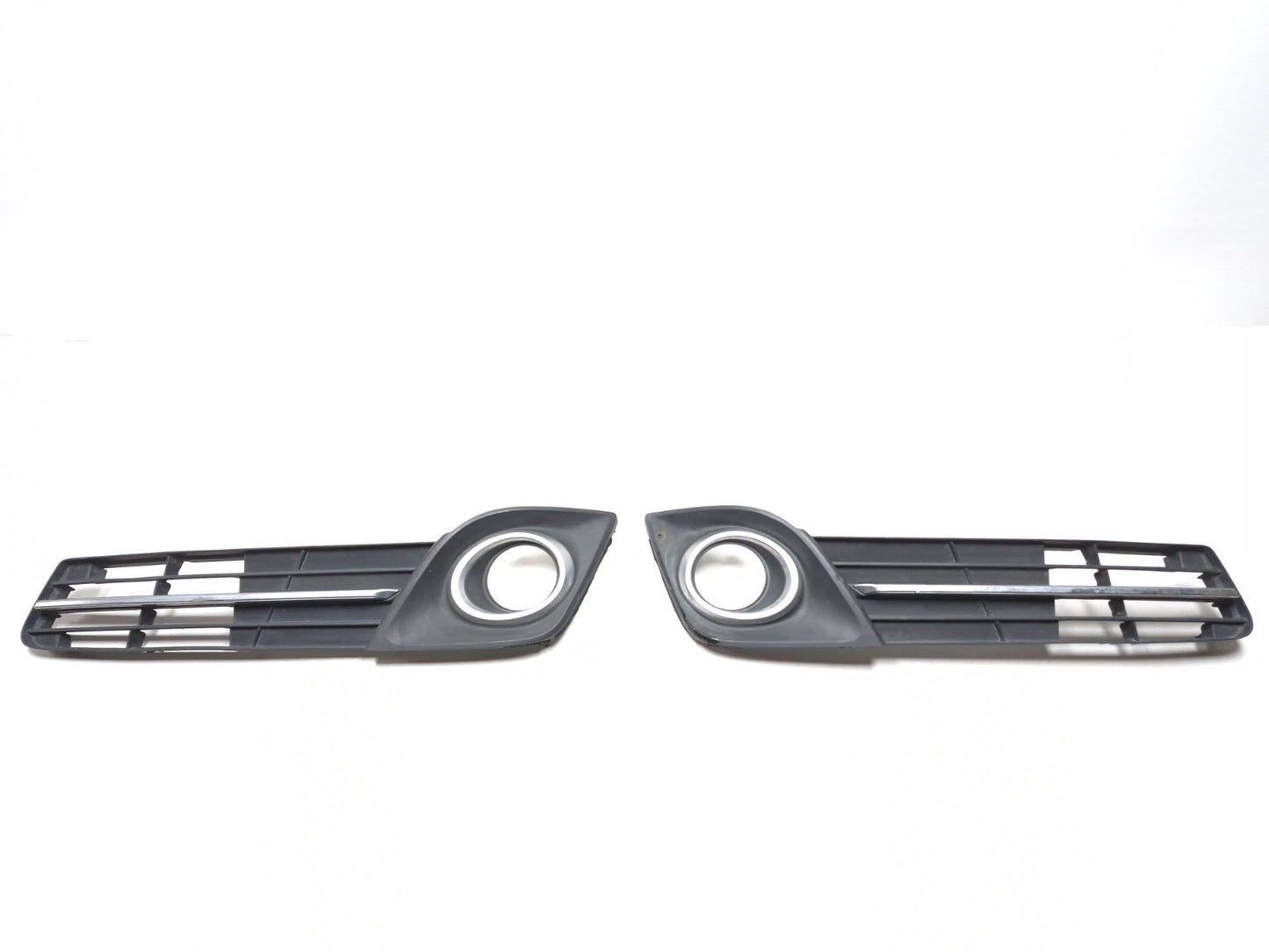 2012 Toyota Camry Front Bumper Fog Lamp Cover Grille Left & Right OEM