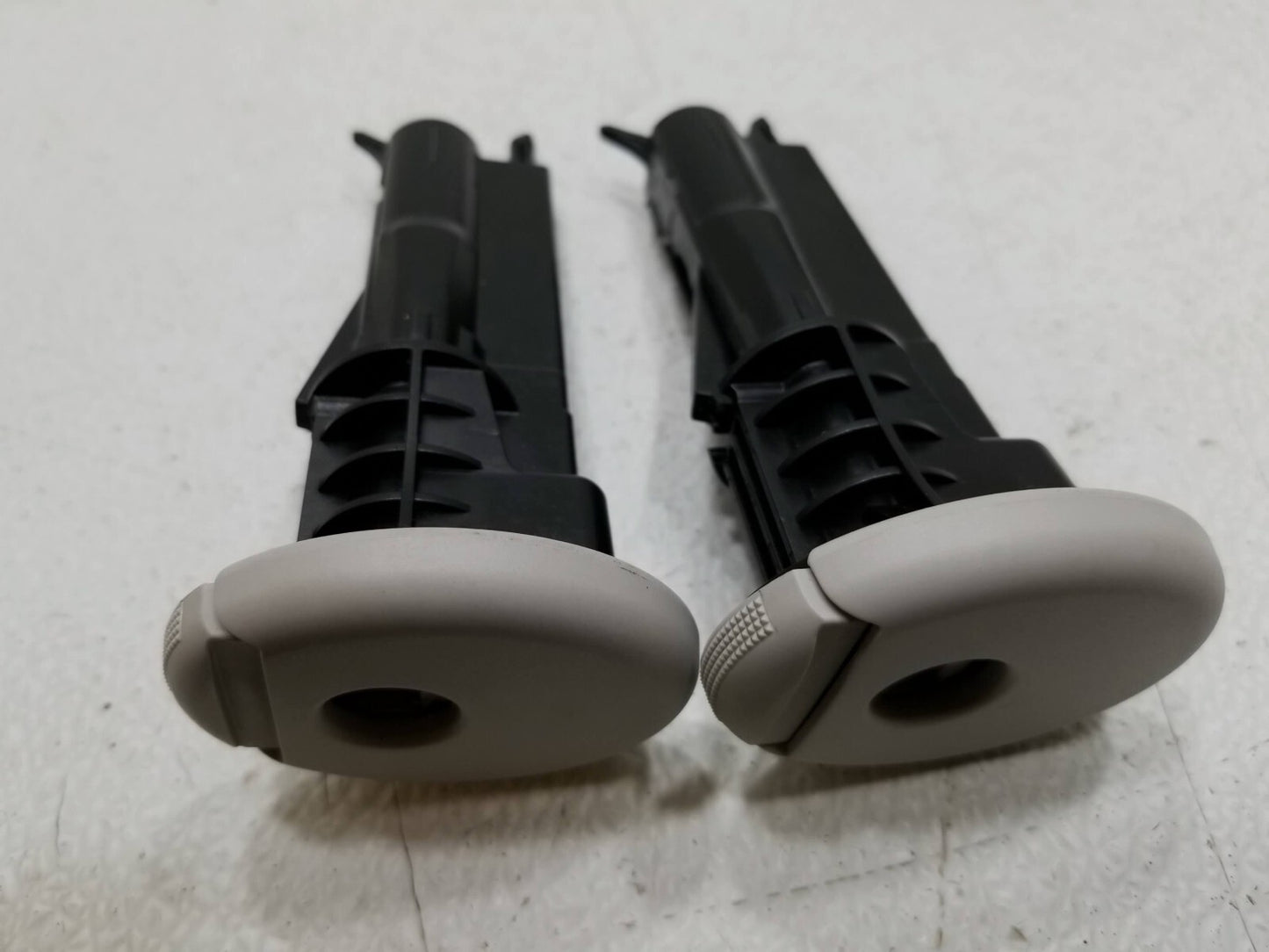 2014 Mercedes E350 Rear Seat Headrest Guide Sleeve 6pcs W/ Bracket 3pcs OEM