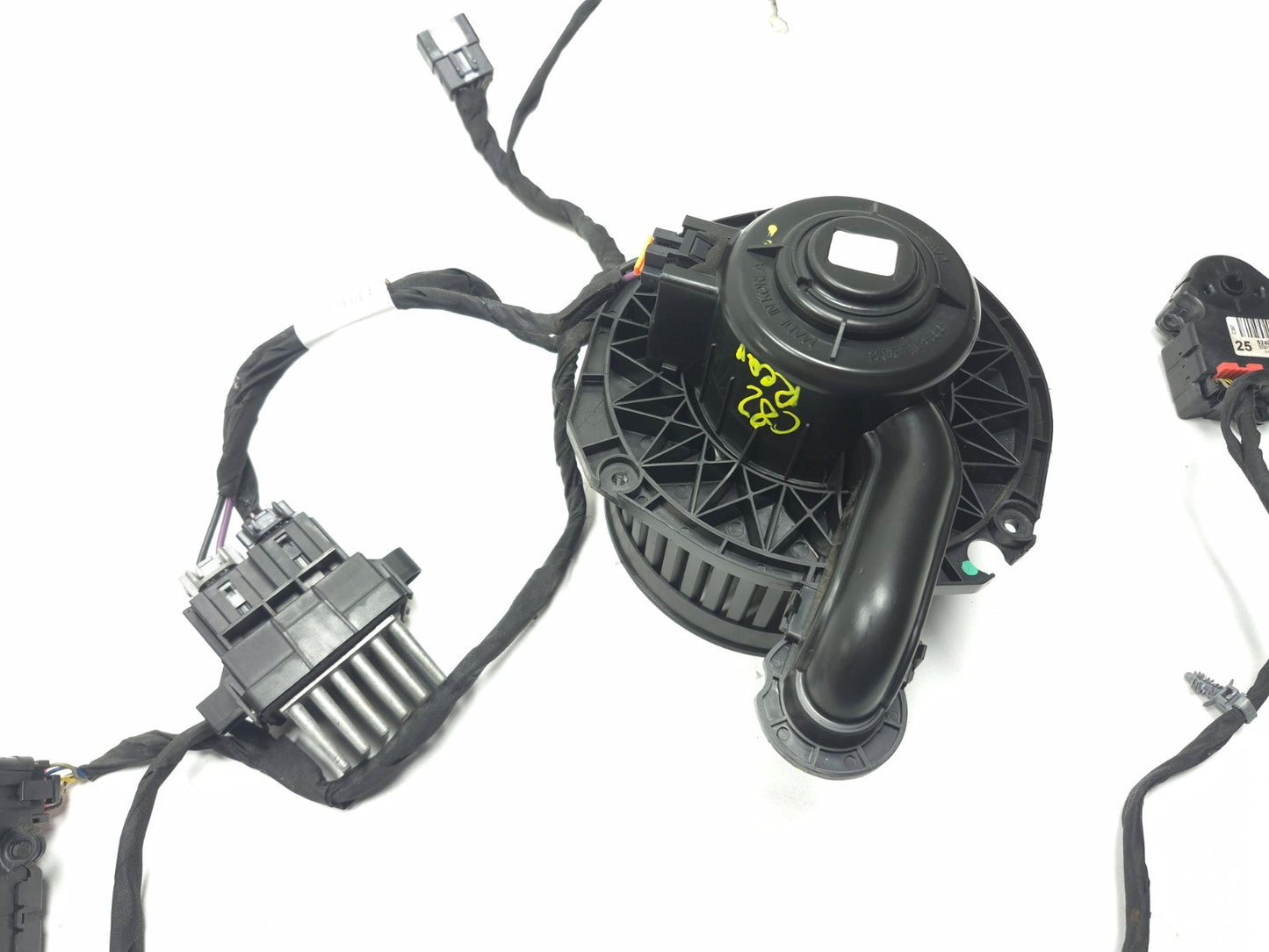 2013 Cadillac Escalade Rear AC Heater Blower Motor & Flap Motor Actuators OEM