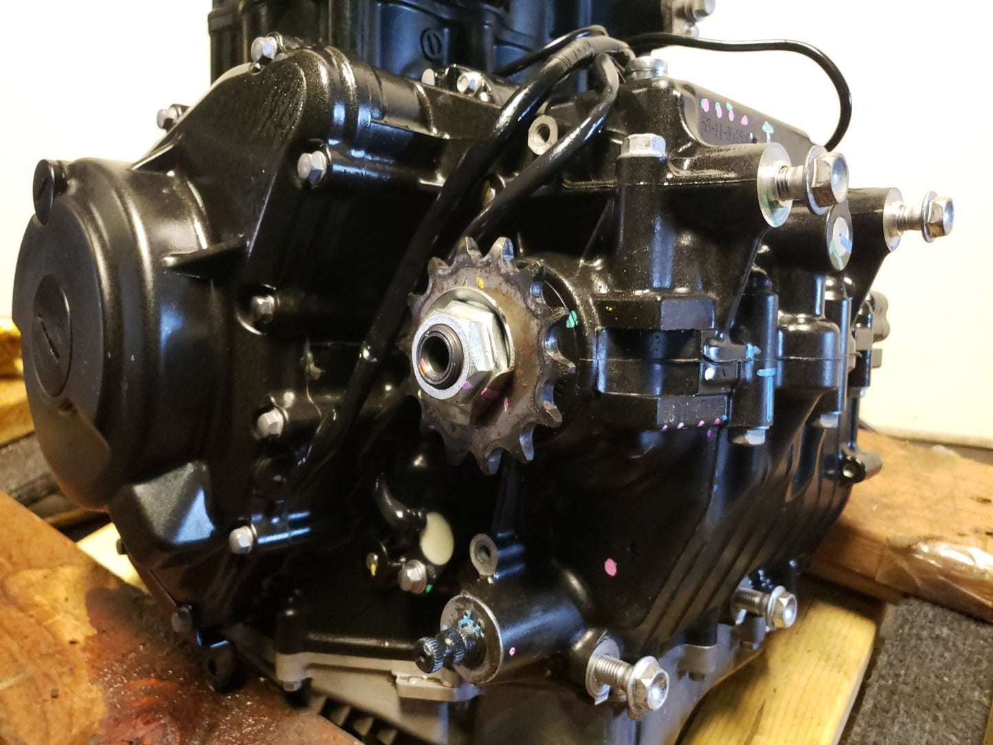 2024 Kawasaki Ninja 500 Ex500 Engine Motor OEM 1,543 Miles