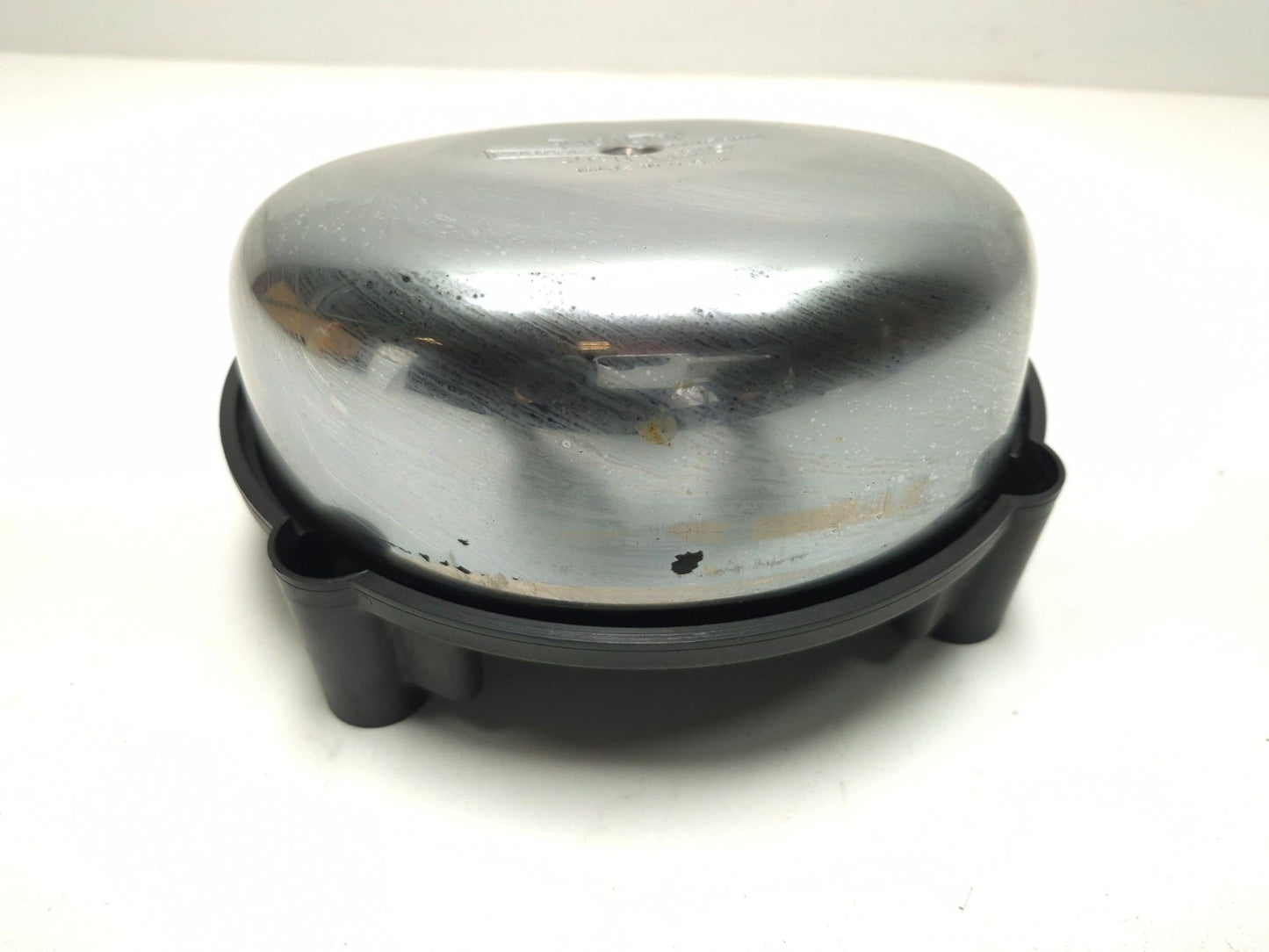 2016 Harley Davidson Dyna Street Bob Fxdbp Air Cleaner Box OEM 8" Ding