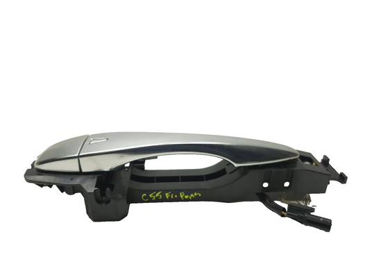 2018 Nissan Altima Front Exterior Door Handle Passenger Side Right OEM