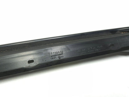 2013 Cadillac Escalade Esv Platinum Front Windshield Outer Molding Pair OEM