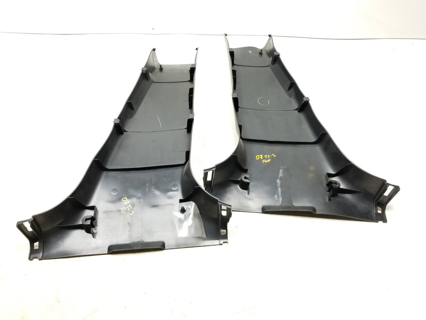 2004 - 2008 Acura Tl Type S Lower B Pillar Panel Cover Trim Pair OEM