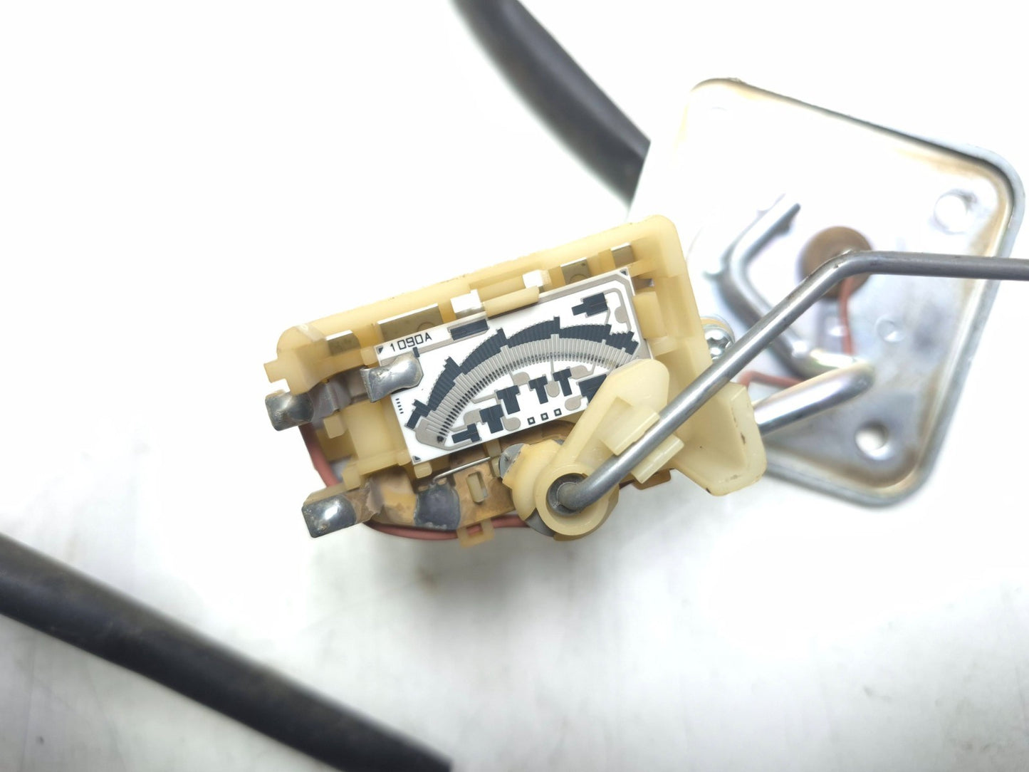 2009 Kawasaki Concours 14 Zg1400 Fuel Level Gauge Sender  OEM