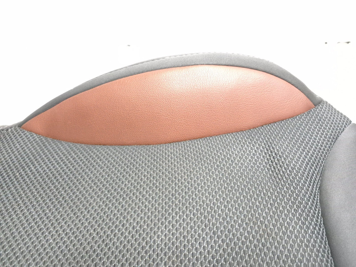 2014 Fiat 500l Front Passenger Seat Lower Cushion OEM
