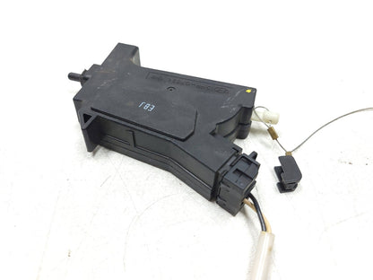 09-12 Hyundai Genesis Fuel Tank Latch Actuator OEM