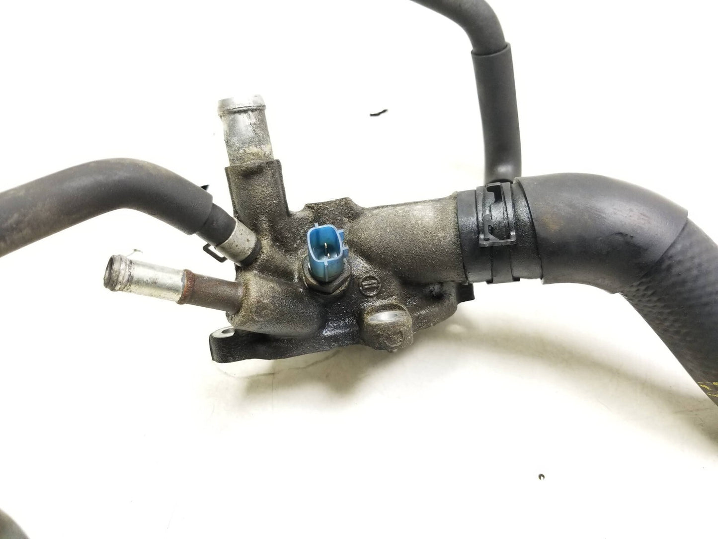2008 - 2015 Nissan Rogue Engine Coolant Hose Line Pipe & Thermostat 2.5l  OEM