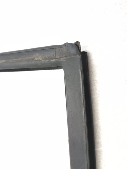 2008 Lincoln Navigator Rear Door & Window Weatherstrip Seal Passenger Side OEM