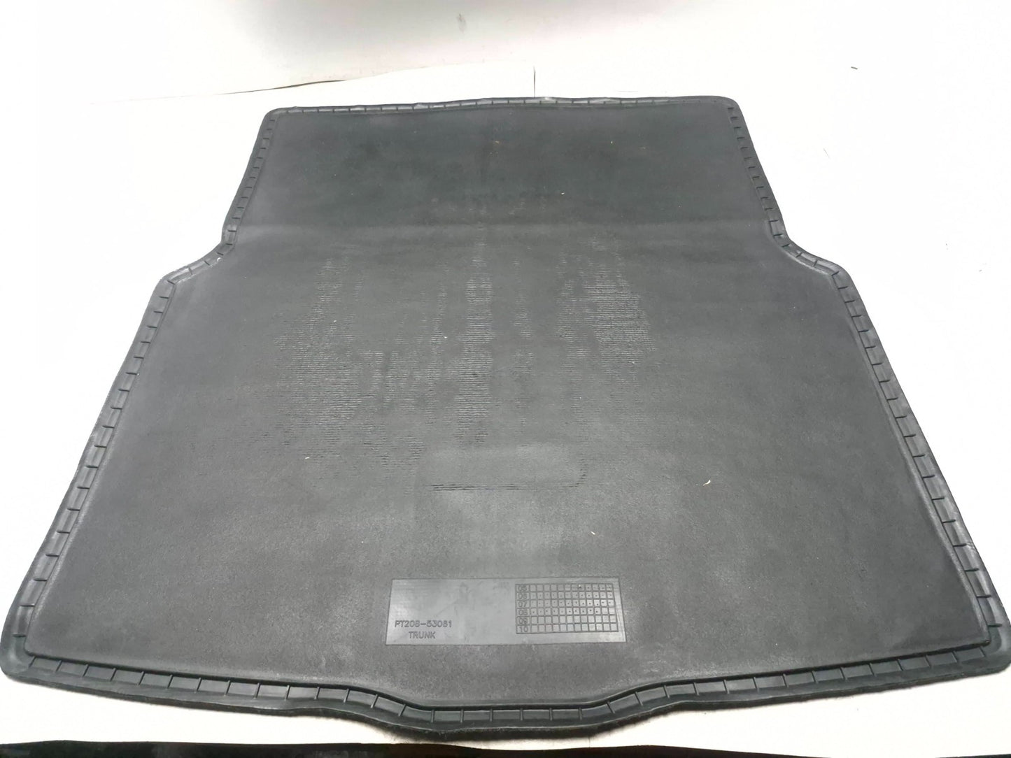 2009 Lexus IS250 Trunk Floor Mat Carpet Cover 2pcs OEM