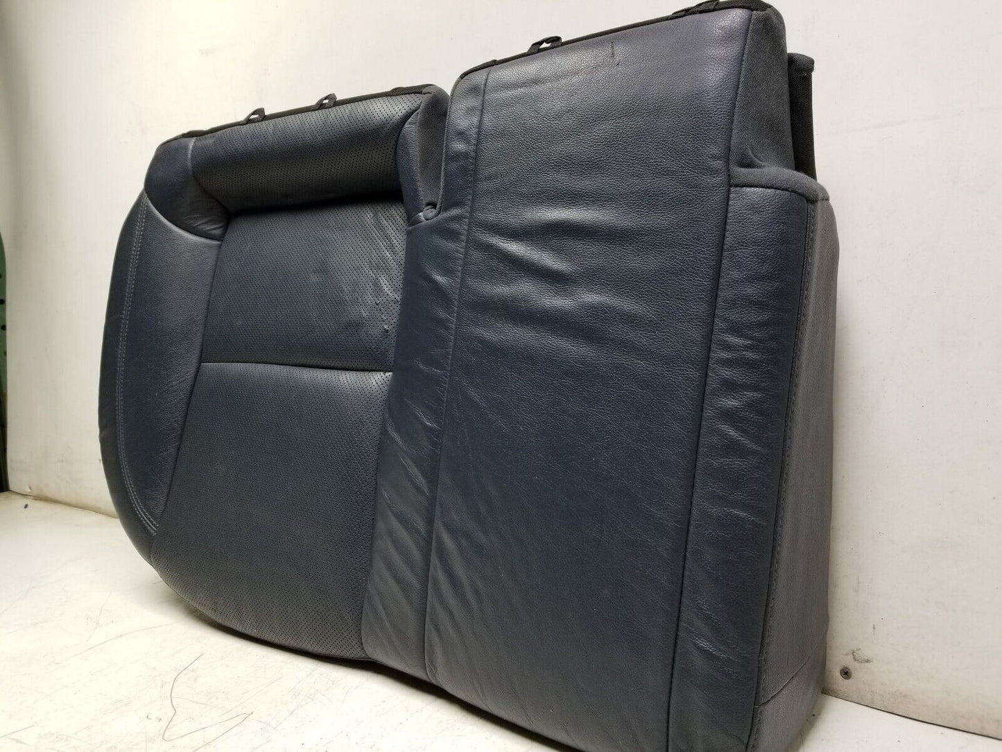 2014-2017 Hyundai Elantra Gt Rear Seat Cushion Bottom Lower Right Passenger OEM