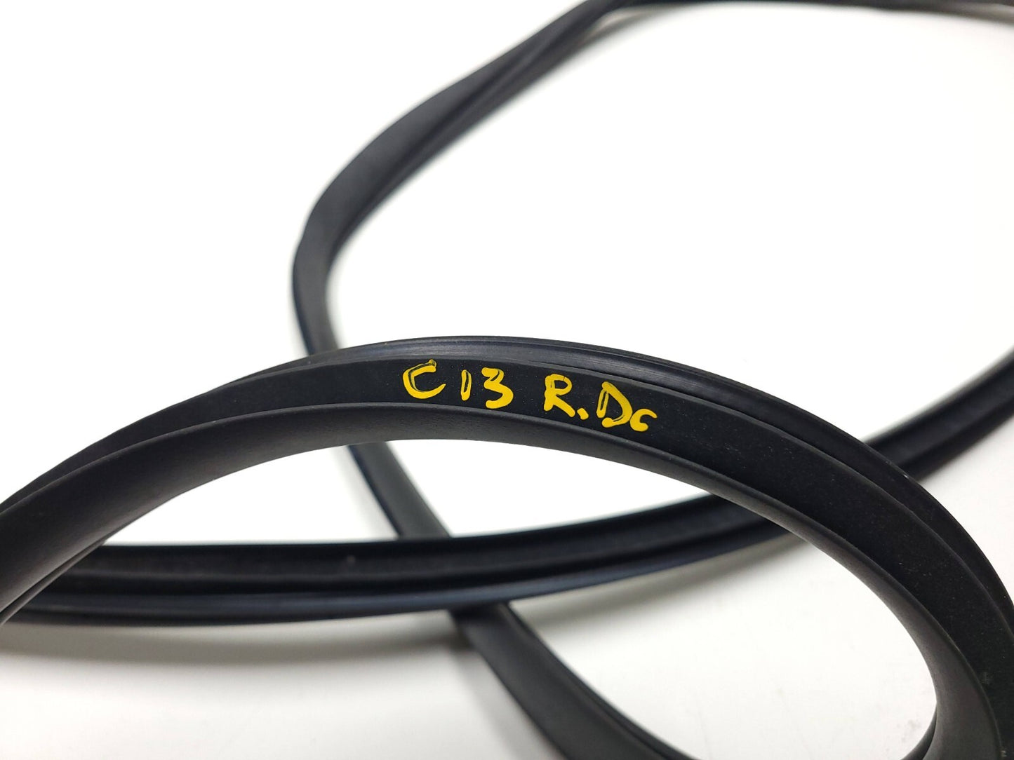 2007 - 2015 Mazda Cx-9 Door Weatherstrip Seal Rear Driver Side Left 2pcs OEM